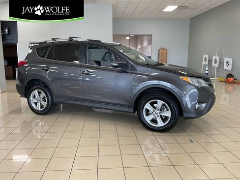 Used 2015 Toyota RAV4 XLE AWD/4WD image 1