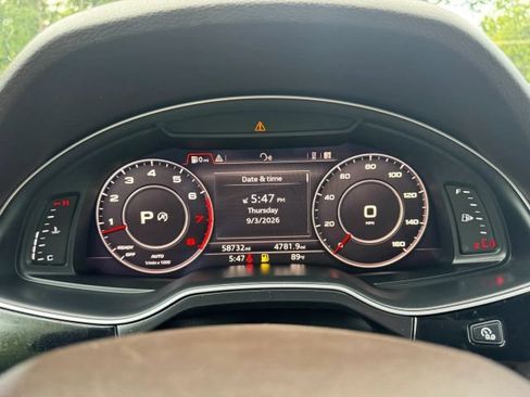 Used 2017 Audi Q7 3.0T Premium Plus AWD/4WD image 9