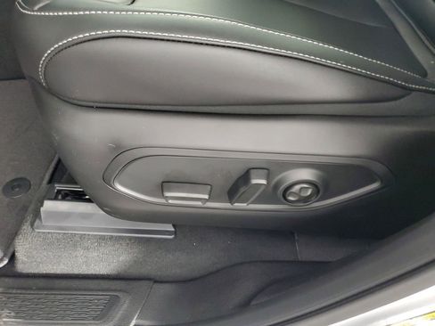 New 2025 Jeep Grand Cherokee L Limited image 29