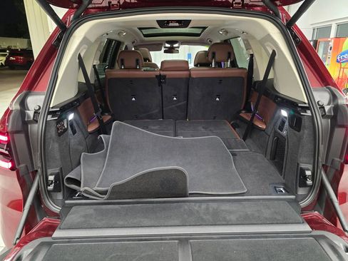 Used 2025 BMW X7 xDrive40i image 47