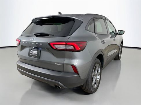 Used 2025 Ford Escape ST-Line Select AWD/4WD image 13