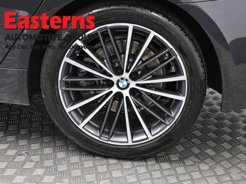 Used 2023 BMW 530i w/ Convenience Package RWD image 35