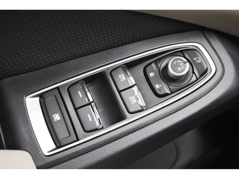 New 2026 Subaru Ascent Limited AWD/4WD image 16