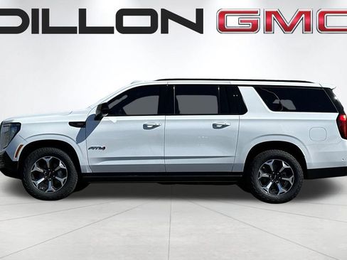 New 2026 GMC Yukon XL AT4 Ultimate AWD/4WD image 7