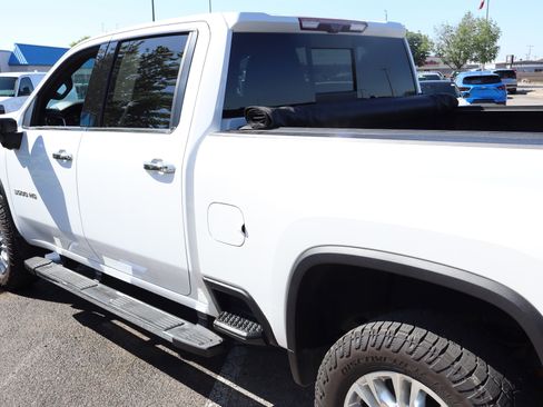 Used 2021 Chevrolet Silverado 3500 High Country w/ Z71 Off-Road Package AWD/4WD image 11