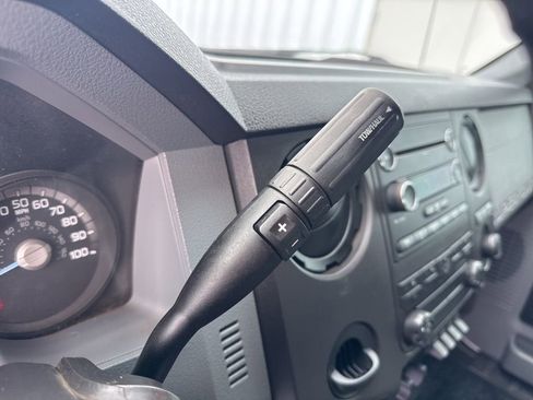 Used 2012 Ford F450 XL w/ PWR Equipment Group image 19