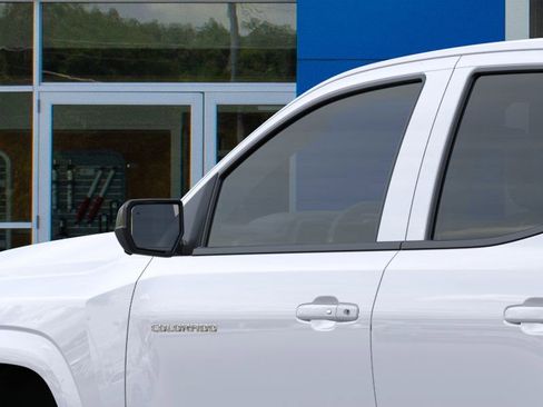 New 2025 Chevrolet Colorado LT w/ LT Convenience Package image 29