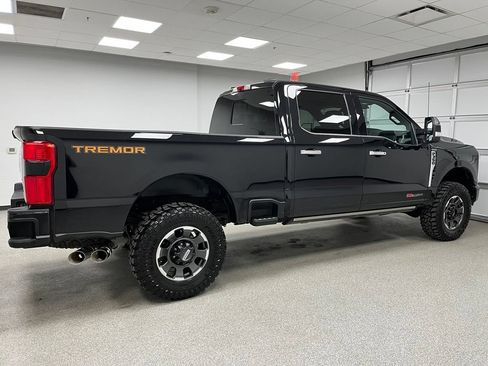 Used 2024 Ford F350 Platinum w/ Tremor Off-Road Package AWD/4WD image 11