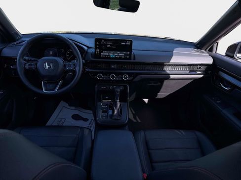 Used 2024 Honda CR-V Sport Touring image 16