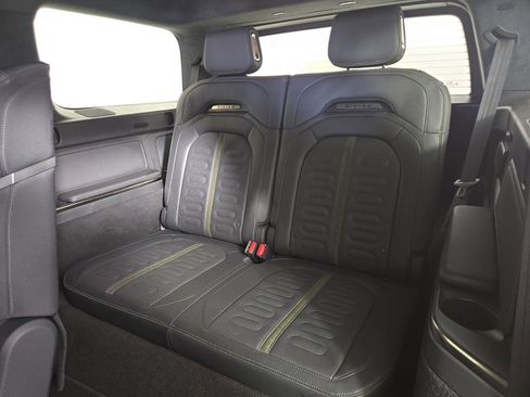 Used 2023 Rivian R1S Launch Edition image 22