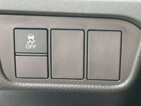 Certified 2025 Honda CR-V LX image 18
