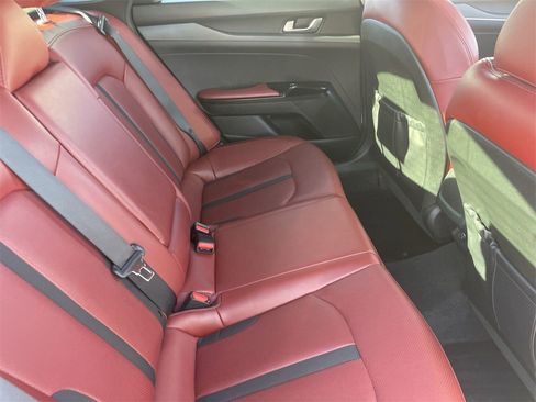 Used 2024 Kia K5 GT-Line image 12