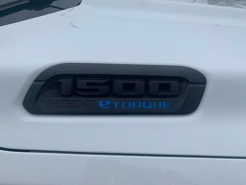 Used 2022 RAM 1500 Big Horn AWD/4WD image 11