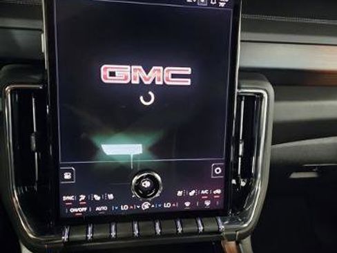 New 2026 GMC Yukon XL Denali image 22