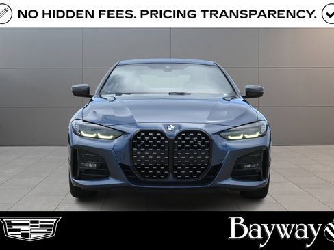 Used 2022 BMW 430i Coupe w/ M Sport Package RWD image 2