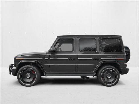 New 2026 Mercedes-Benz G 63 AMG 4MATIC image 3