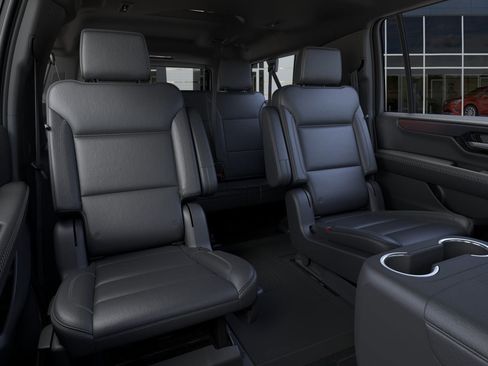 New 2026 GMC Yukon XL Denali w/ Denali Reserve Package image 17