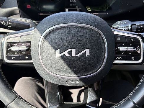 Used 2025 Kia Sorento S w/ Panoramic Sunroof Package FWD image 20
