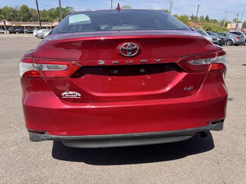 Used 2020 Toyota Camry LE FWD image 9