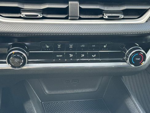 Used 2026 Chevrolet Equinox LT w/ LPO, Floor Liner Package image 28