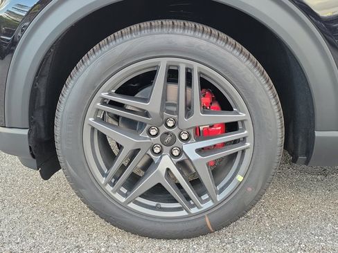 New 2026 Ford Explorer ST-Line w/ ST-Line Street Pack RWD image 6