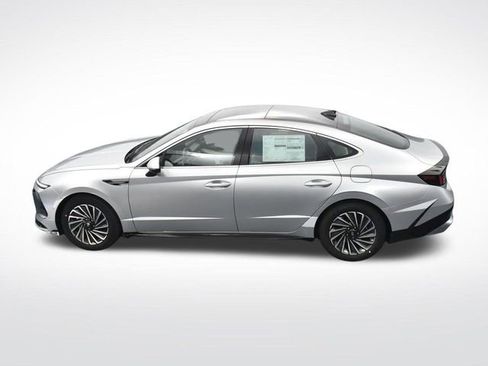 Used 2024 Hyundai Sonata Limited FWD image 25