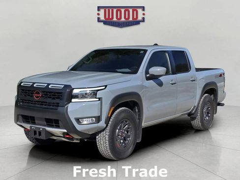 Used 2025 Nissan Frontier PRO-4X AWD/4WD image 5