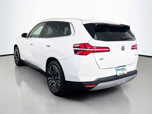 Used 2025 BMW X3 xDrive30i w/ Convenience Package image 7