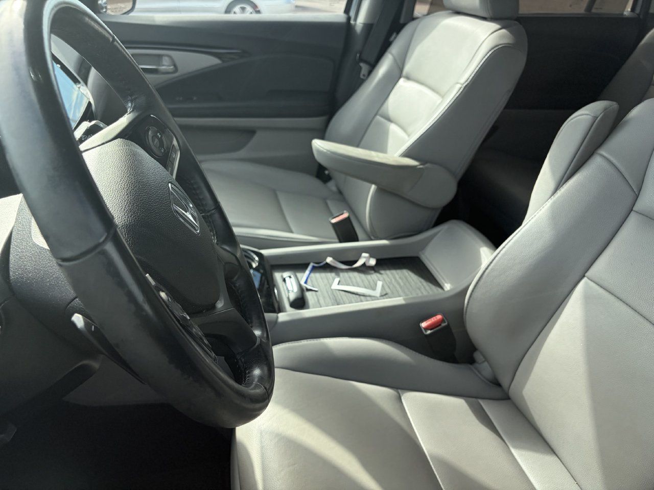 Used 2019 Honda Pilot Touring image 7