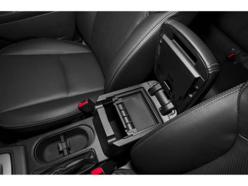 Used 2015 Subaru Forester 2.5i Touring w/ Eyesight & Navigation System image 18