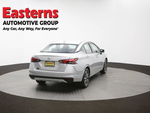 Used 2025 Nissan Versa SV FWD image 39