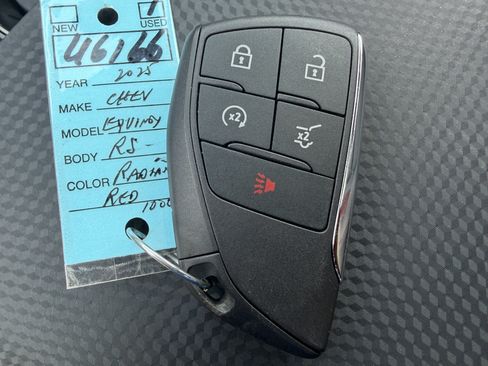 Used 2025 Chevrolet Equinox RS w/ Safety and Technology Package AWD/4WD image 30