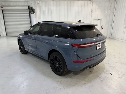 New 2026 Lincoln Corsair Premiere image 25