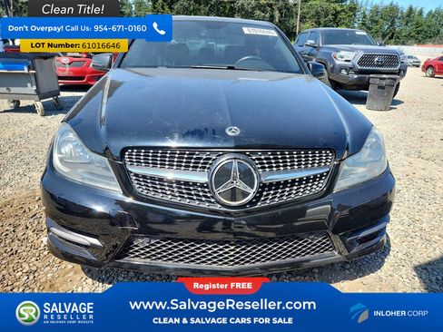 Used 2013 Mercedes-Benz C 250 Sedan image 7