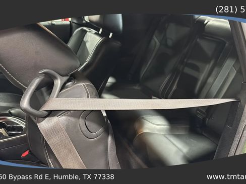 Used 2018 Dodge Challenger GT w/ Driver Convenience Group AWD/4WD image 14