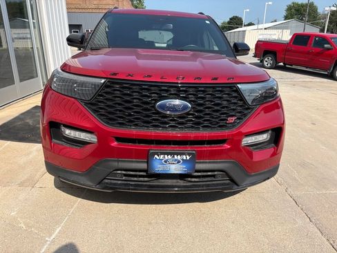 Used 2021 Ford Explorer ST w/ Equipment Group 401A AWD/4WD image 5