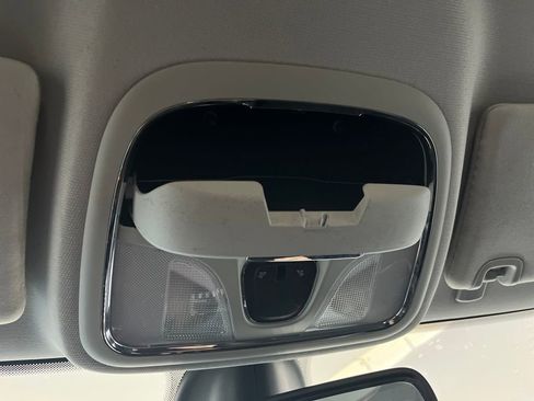 Used 2020 Jeep Cherokee Trailhawk w/ Cold Weather Group image 82