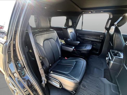 Used 2020 Ford Expedition Limited w/ Special Edition Package AWD/4WD image 20