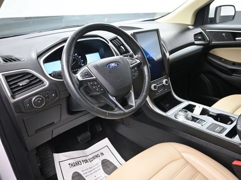 Used 2021 Ford Edge SEL AWD/4WD image 13