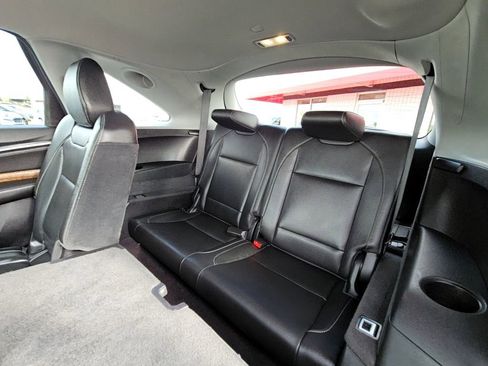 Used 2020 Acura MDX SH-AWD image 13