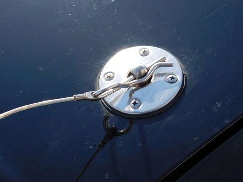 Used 2015 Dodge Challenger R/T Plus image 28