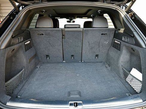 Certified 2024 Audi SQ5 Premium AWD/4WD image 28