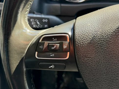 Used 2016 Volkswagen Tiguan S FWD image 21