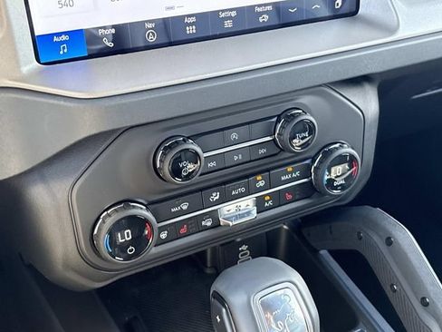New 2026 Ford Bronco Outer Banks w/ Sasquatch Package AWD/4WD image 27