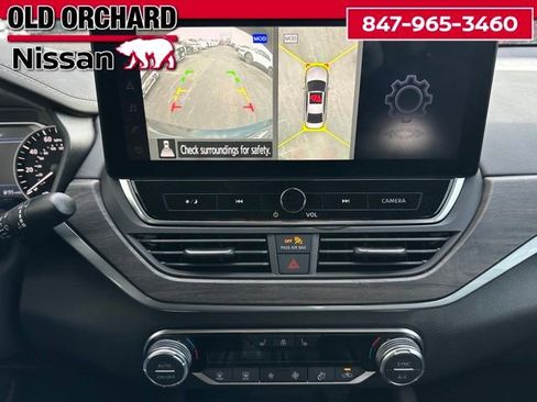 Used 2024 Nissan Altima 2.5 SL image 16