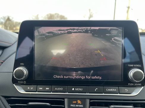 Used 2020 Nissan Altima 2.5 SR image 12