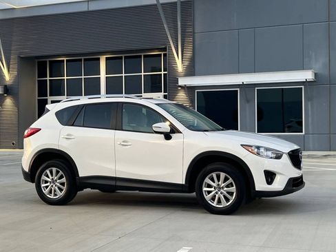 Used 2015 MAZDA CX-5 Touring AWD/4WD image 2