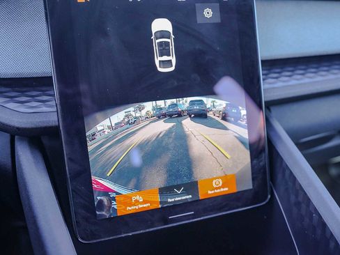 Used 2023 Polestar Polestar 2 image 25