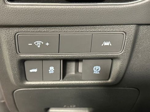 Used 2023 Hyundai Sonata SEL Plus image 19