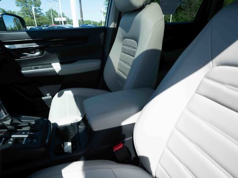 Used 2025 Honda CR-V EX-L image 10